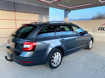 Škoda Octavia Combi 2.0TDi 110kW DSG - 4