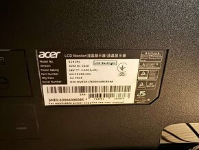 AOC a ACER monitory - 4