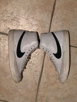 NIKE BLAZER MID '77 OG - 4