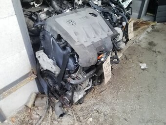 Motor 1,6 tdi 77 kW CAY comonreal volkswagen group - 4