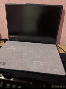 Asus TUF Gaming A15 súrne  - 4