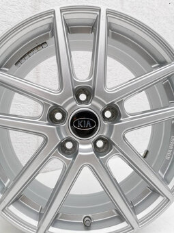 Kia Sportage, Ceed alu disky 5x114,3 R17 ET50 - 4