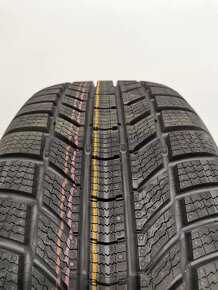 Continental TS870P 225/45 R18 95V zimné pneumatiky - 4