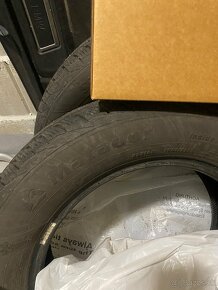 Zimne pneumatiky 205/60 R16 - 4