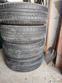 Honda 225/65 R17 - 4