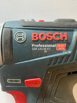 Predám akuvrtačku BOSCH GSR 12V-35 FC - 4