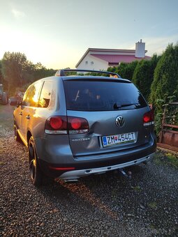 Predám vw Touareg 3.0 TDI 165kw automat - 4