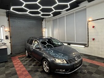 Volkswagen Passat Variant 2.0 TDI Comfortline - 4