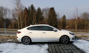 Hyundai i30 1.4 T-GDi Style, r.v.2018, Najazdené 100 385km - 4