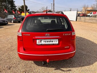 Hyundai i30, 1.6CRDI 66kw - 4