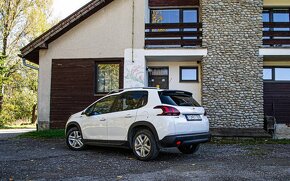 Peugeot 2008 1.2 PureTech 110 Signature - 4