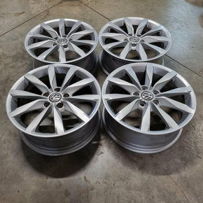 Originál Volkswagen disky 5x112 R17 ET49 - 4