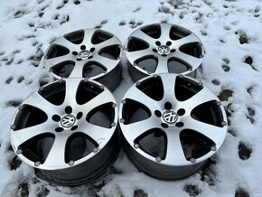 Hliníkové Disky VW Touran Cross r17 5x112 - 4