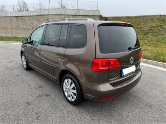 VOLKSWAGEN TOURAN 1.6TDI 7miestne - 4