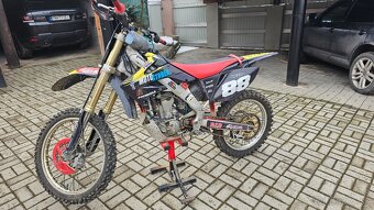 Honda crf250r - 4