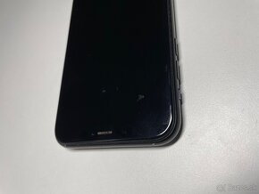 iPhone XR - 4