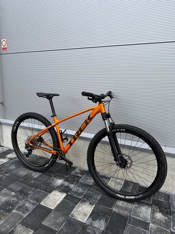 Trek Marlin 6 2022 - 4