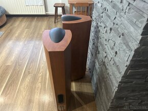 KEF Q5 - 4