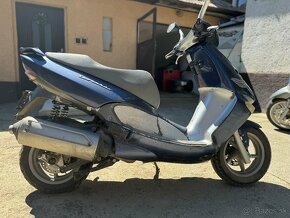 Aprilia Leonardo 150cm3 - 4