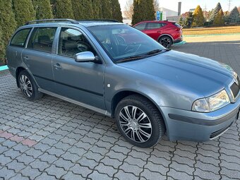 Skoda Octavia combi 1,8 T 4x4 Full vybava - 4