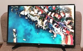 LG 43" 4K UHD Smart TV + HDR Pro (43UH603V) - 4