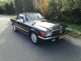 Mercedes-Benz 500 SL 1985r. R107 2+2 - 4