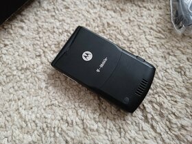 Motorola Razr V3 TOP - 4