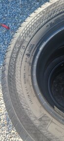 Predám 4ks celoročné pneu.225/70R15c Continental - 4