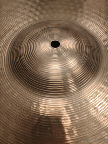 Predám činel Zildjian ZHT Medium Ride 20" - 4