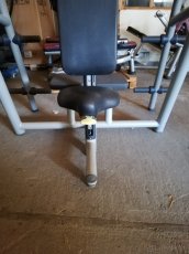 Technogym Element Vertical Bench (tlaky v sede) - 4