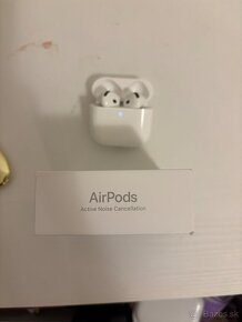 AirPods 4 - 4