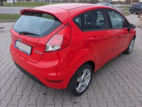 FORD Fiesta TrendPlus Benzín 2015 - 4