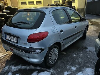 PEUGEOT 206 - 4