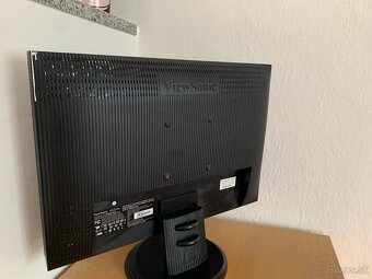 PC Monitor 55cm - 4