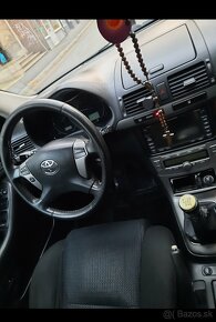 Toyota avensis 2.2 diesel - 4