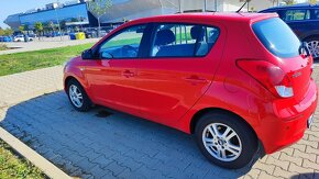 Predám Hyundai i20 1.2 - 4