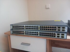 Cisco LAB, Catalyst 3750 48 10/100 PoE + 4 SFP, Cisco C2811, - 4