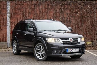 Fiat Freemont 2.0 diesel 7 miestny 4x4 A/T - 4