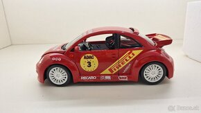 1:18 VOLKSWAGEN NEW BEETLE CUP - 4