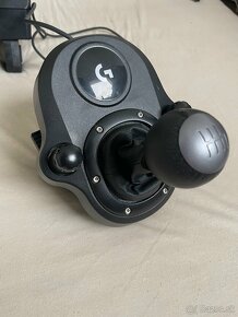 Logitech G29 + shifter - 4