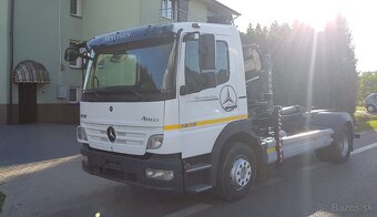 MERCEDES  ATEGO 1218 hákový nosič + hydraulická ruka - 4