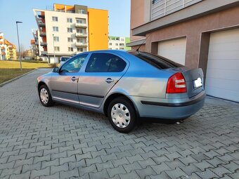 Skoda octavia 2 1.9 tdi 77.kw TMBCS21Z352028032 - 4