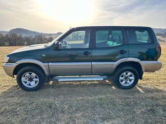 Nissan Terrano 2 2.7tdi - 4