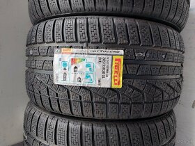 Nové pneu Pirelli Sottozero 285/35R20 104V XL - 4