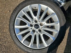 zimní Alu kola originál Mini Škoda 5x112 7,5jx17 - 4