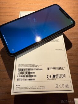 iPhone XR 256GB Cierny - 4