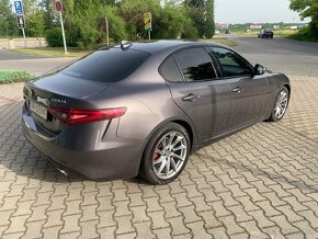 Alfa Romeo Giulia 2.2 Diesel 180,Automat,126000km - 4