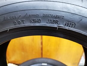 Letné pneumatiky 235/45 R18 / DUNLOP a SEMPERIT - 4