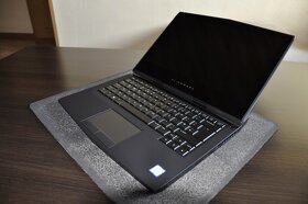 alienware 13 r3 OLED dotykový - 4