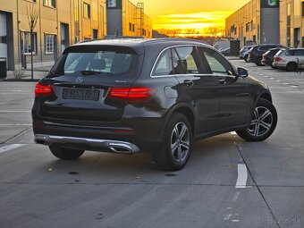 Mercedes-Benz GLC SUV 250 4MATIC - 4